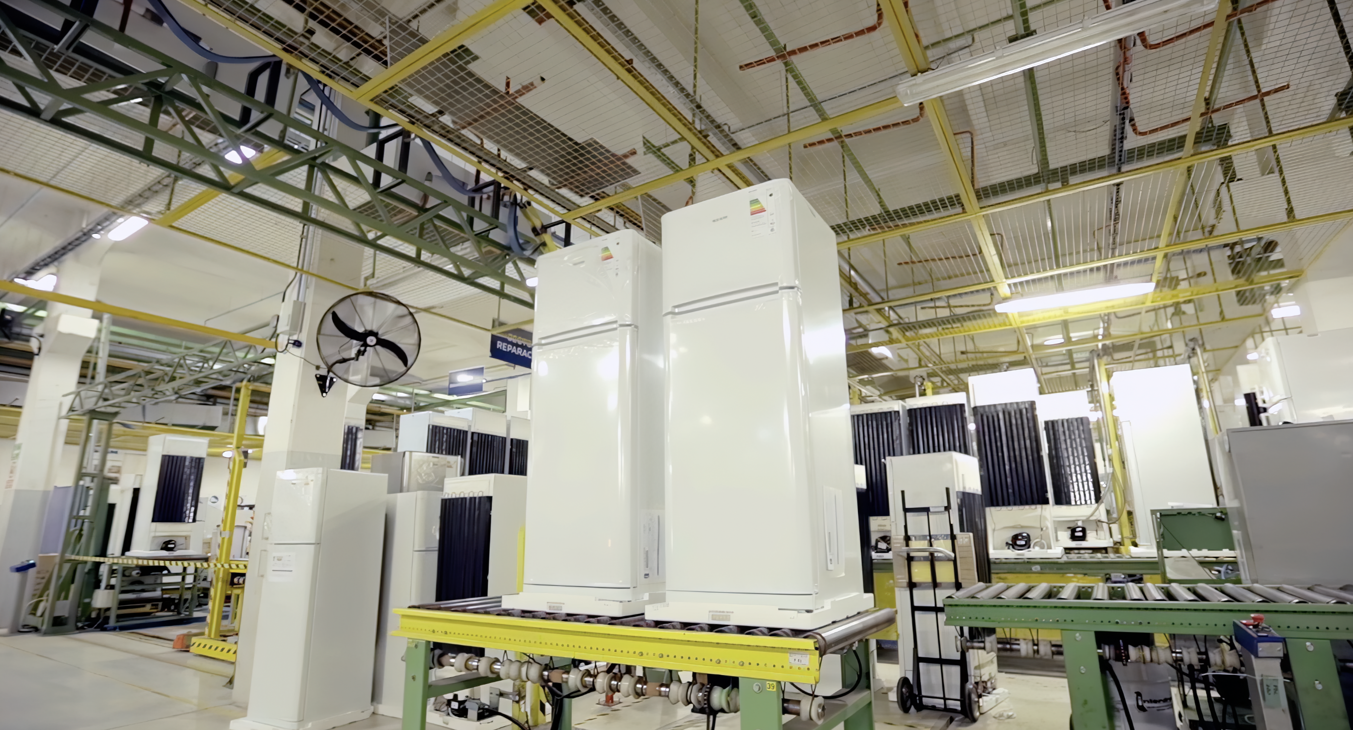 Parafusadeira para Montar Geladeira e Linha Branca: A Escolha Ideal para Eficiência e Precisão na Montagem Industrial