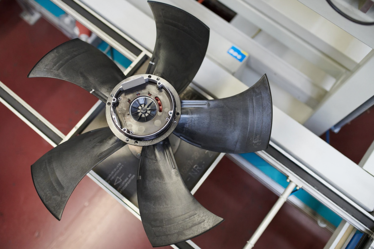 Parafusadeira para Produção de Ventiladores